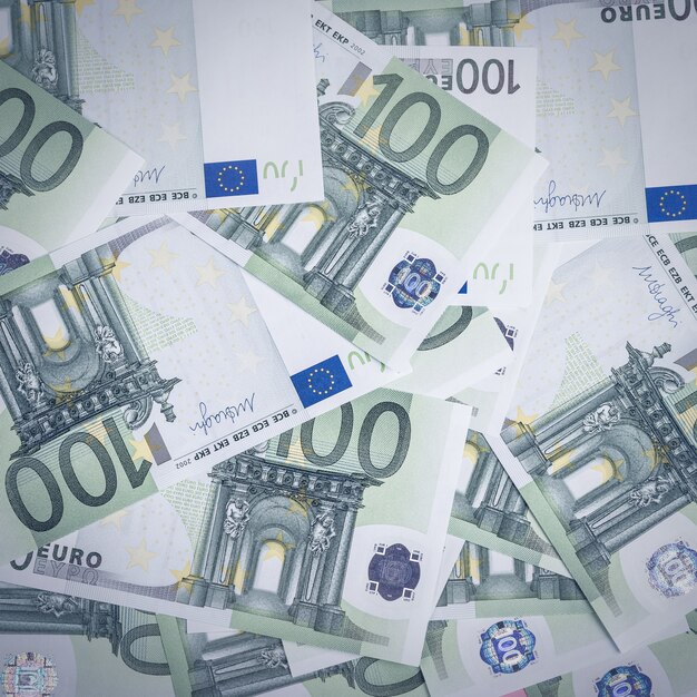 Euro soldi. superficie di cassa in euro. Banconote in euro.