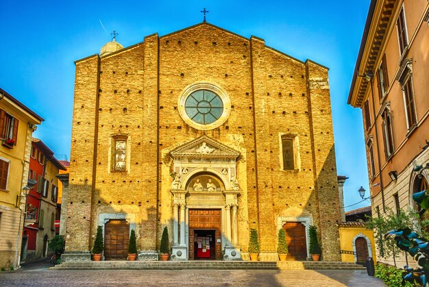 Facciata del Duomo di Salò Lago di Garda Italia