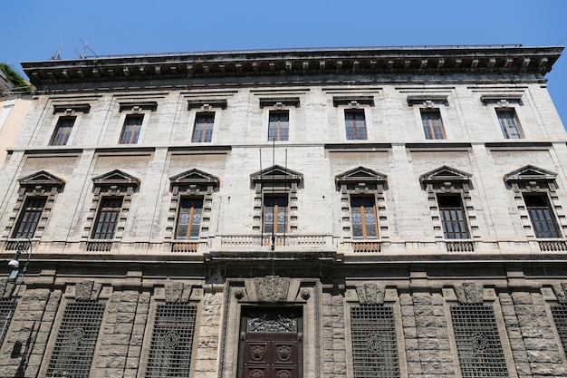 Facciata di un edificio a Roma Italia