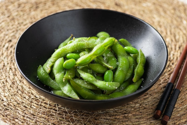 Fagioli edamame al vapore