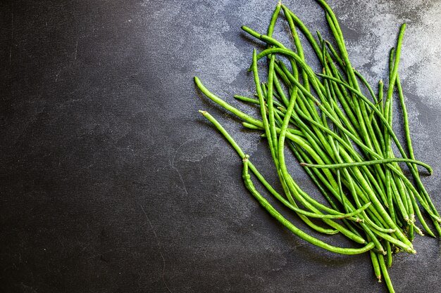 fagioli verdi legumi crudi mangiare biologico