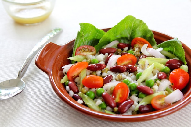 Fagiolini con Insalata di Piselli e Orzo