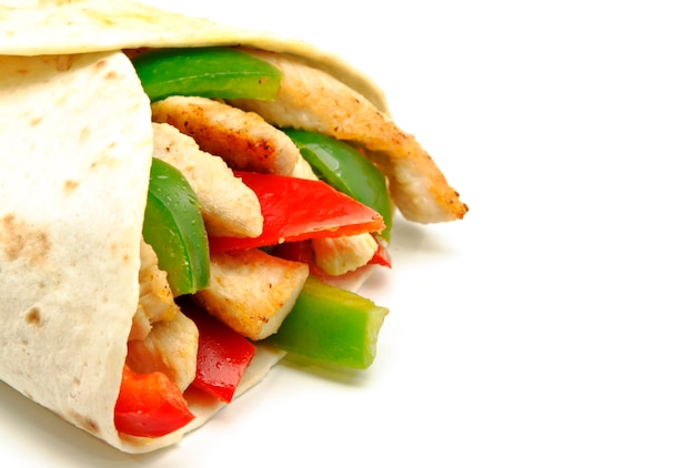 Fajita vicino con pollo e verdure