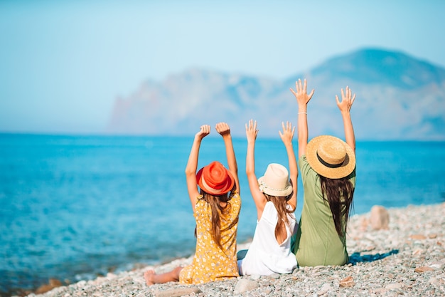 Famiglia sulla spiaggia