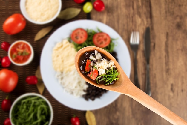 Feijoada Piatto tradizionale brasiliano Cucina brasiliana Vista dall'alto