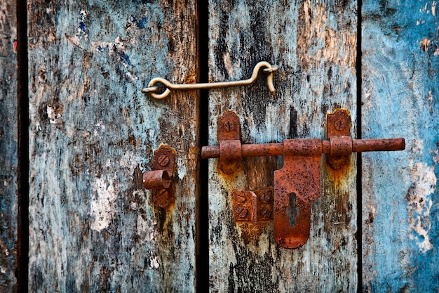 Fermo sulla porta