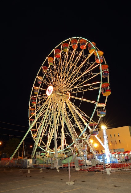 Ferris Wheel al parco di divertimenti