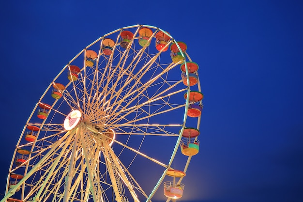 Ferris Wheel al parco di divertimenti