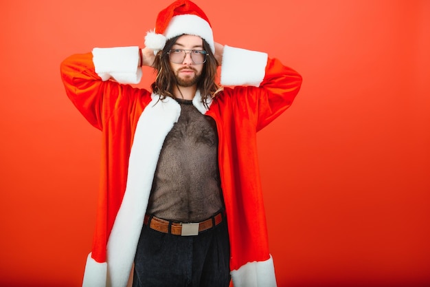 Festa gay di Capodanno Un uomo gay in costume da Babbo Natale Uguaglianza Comunità LGBT