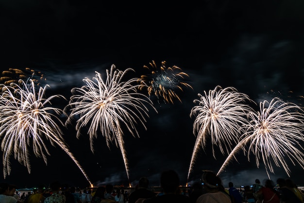 Festival dei fuochi d&#39;artificio a Pattaya, Tailandia