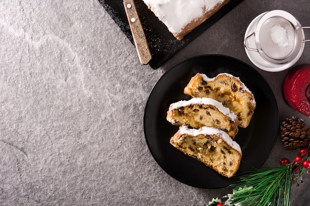 Fetta di frutta di Natale stollen