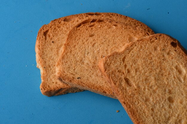 Fette biscottate croccanti o pane tostato per una vita sana