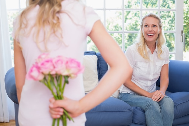 figlia stile di vita mamma casa