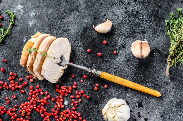 Filetto di petto di pollo in padella