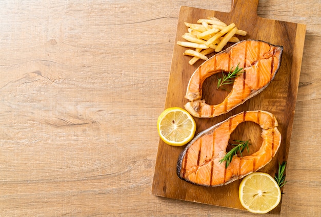 filetto di salmone alla griglia