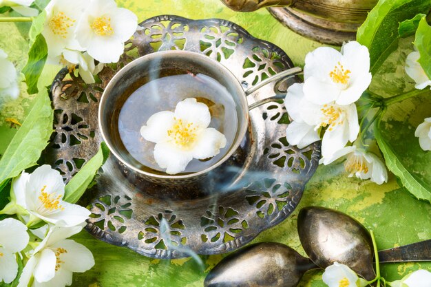 Fiori di gelsomino del tè orientale