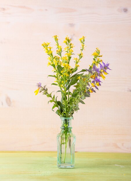 Fiori selvatici in un bouquet