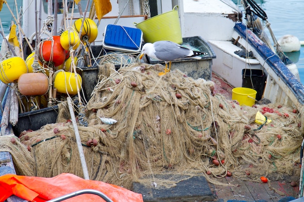 fishnet sulla barca da pesca