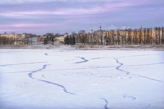 Fiume di neve a Tver