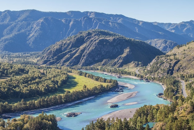 Fiume Katun Katun nelle montagne dell'Altai