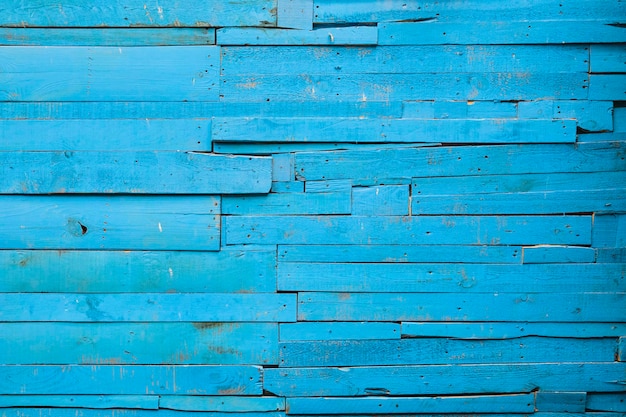 Fondo di doghe di legno di colore blu naturale invecchiato