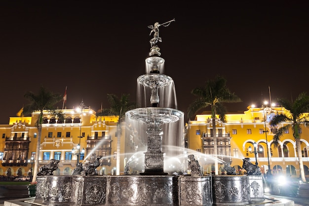 Fontana, Plaza Mayor