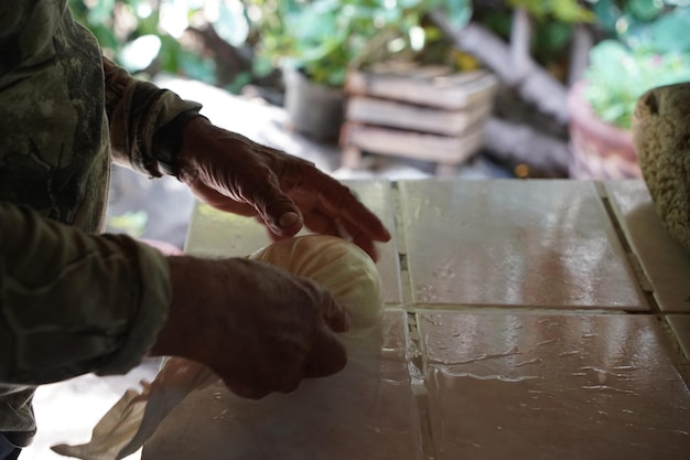 Formaggio fresco fatto a mano