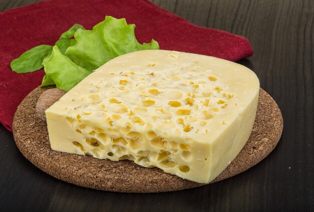 formaggio giallo