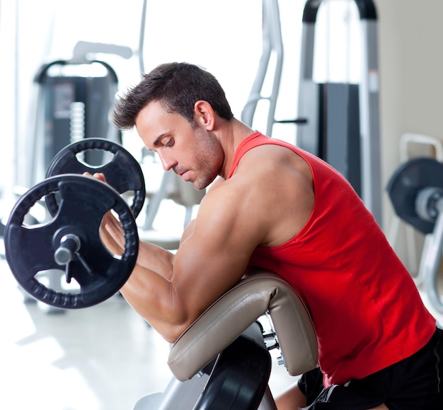 Formazione fisica in palestra