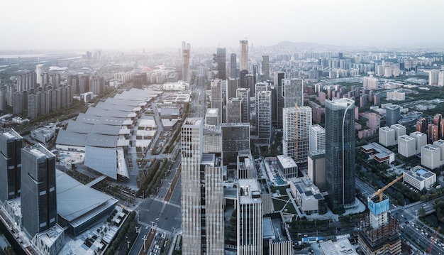 Foto aerea dello skyline del moderno paesaggio architettonico a Nanjing in Cina