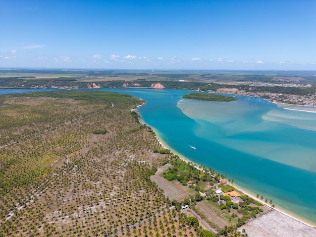 Foto aerea di Praia Do Gunga ad Alagoas, nel nord-est del Brasile