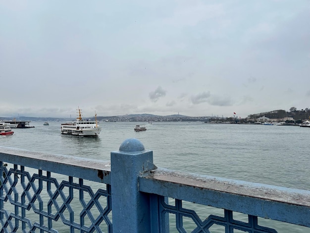 foto della vista dal ponte di Galata al Corno d'oro a Istanbul