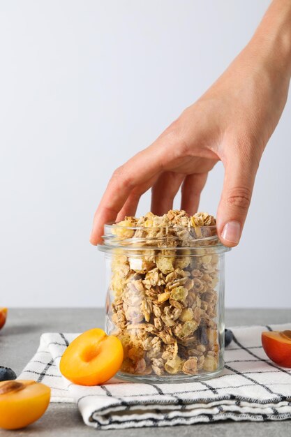 Foto di cibo crudo per muesli colazione