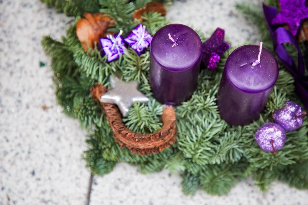 Foto di decorazioni colorate tradizionali di Capodanno e Natale