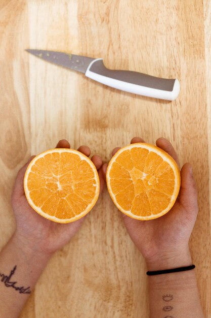 Foto di frutta d'arancia tagliata a fette