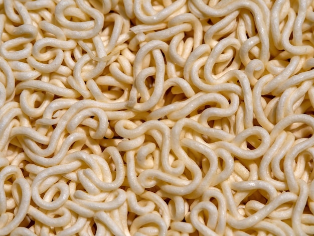 Foto di una consistenza di una pasta secca istantanea