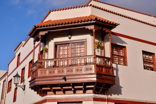 Foto Immagine del Balcone in Legno delle Canarie in Stile Classico