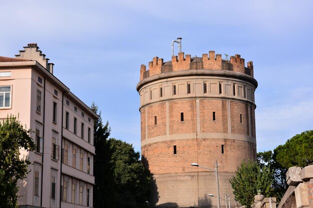 Foto Immagine dell'Antico Acquedotto Medievale di Padova