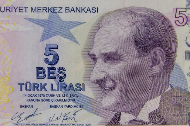 Foto macro della banconota di cinque lire turche