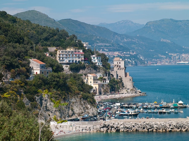 Foto vie montagne del mare, scogliere in Crimea