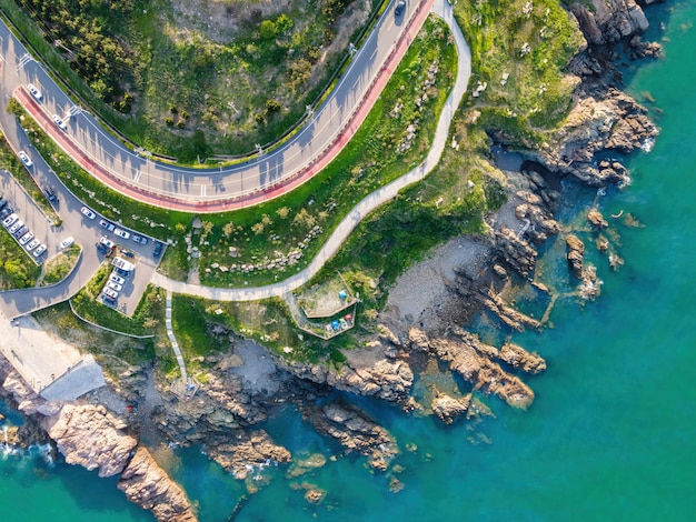 Fotografia aerea dell'autostrada dell'isola della costa occidentale di Qingdao