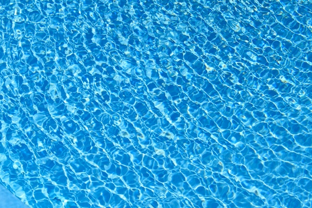 Fotografia completa della piscina
