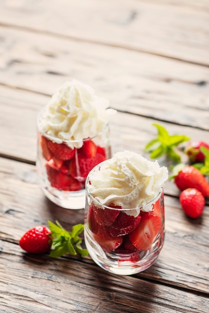 Fragola con panna montata