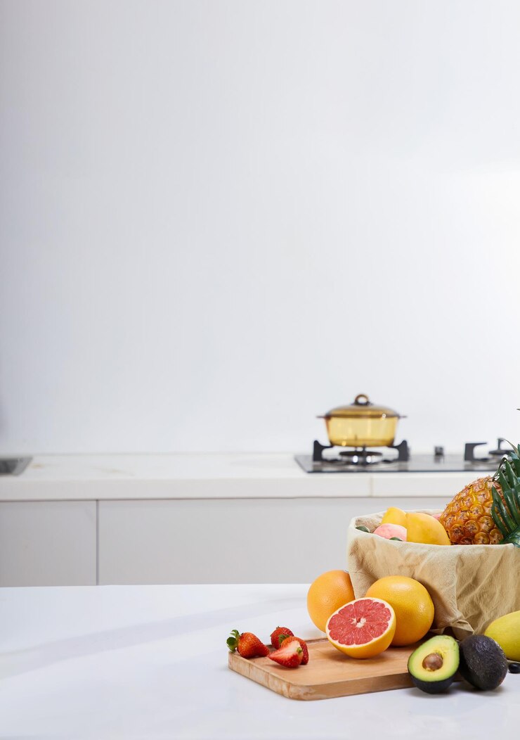 Photo fresh fruit on kitchen counter