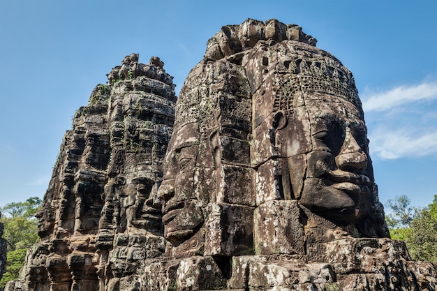 Fronti del tempio di Bayon, Angkor, Cambogia