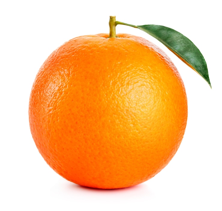 Frutta arancione con foglia verde