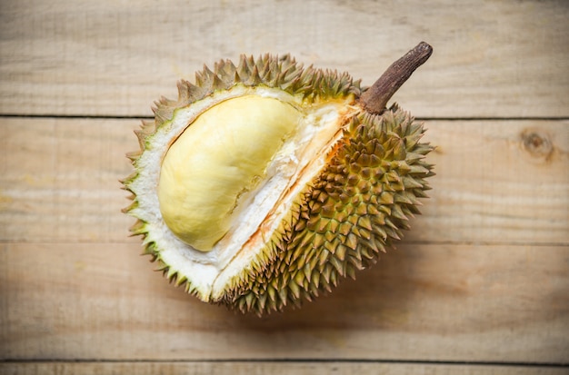 Frutta tropicale fresca a base di scorza di durian