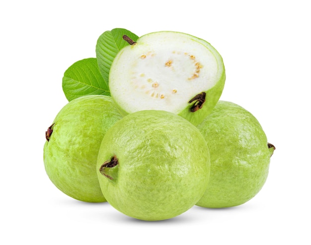 Frutto di guava isolato su sfondo bianco