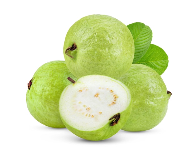 Frutto di guava isolato su sfondo bianco