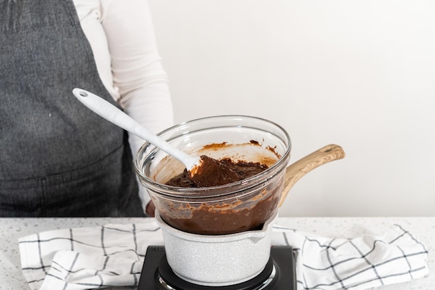 Fudge al burro di arachidi al cioccolato fatto in casa